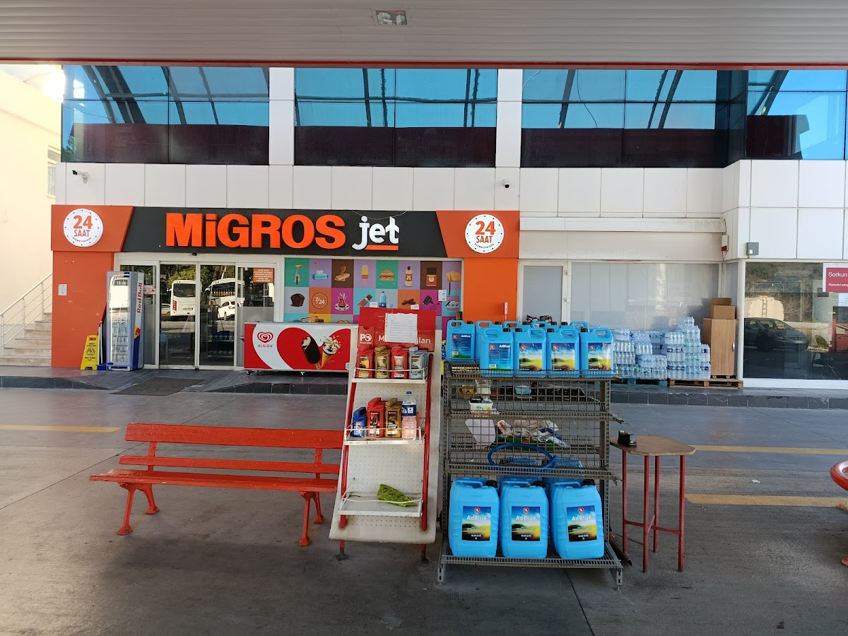 Akaryakıt İstasyonları Güney Petrol — Manavgat Antalya