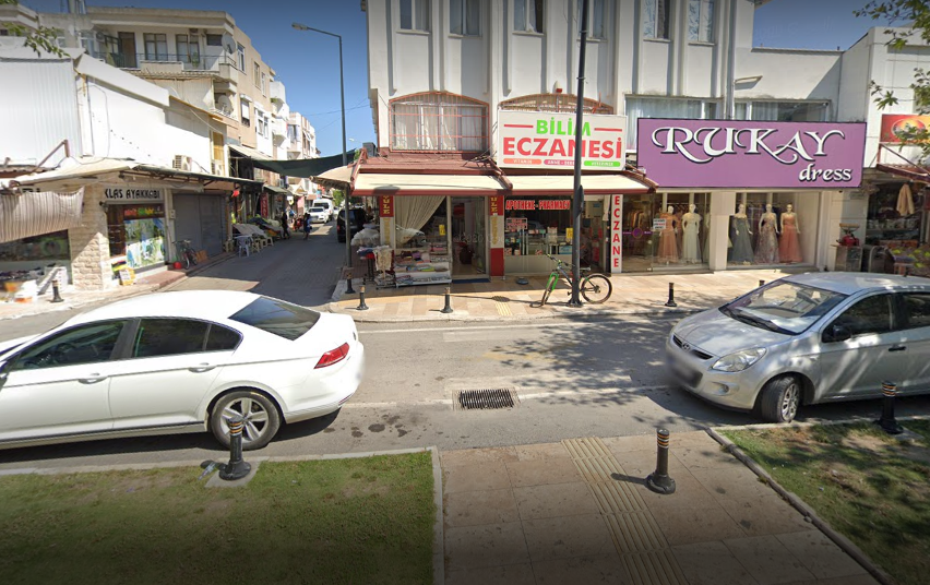 Bilim Eczanesi Manavgat