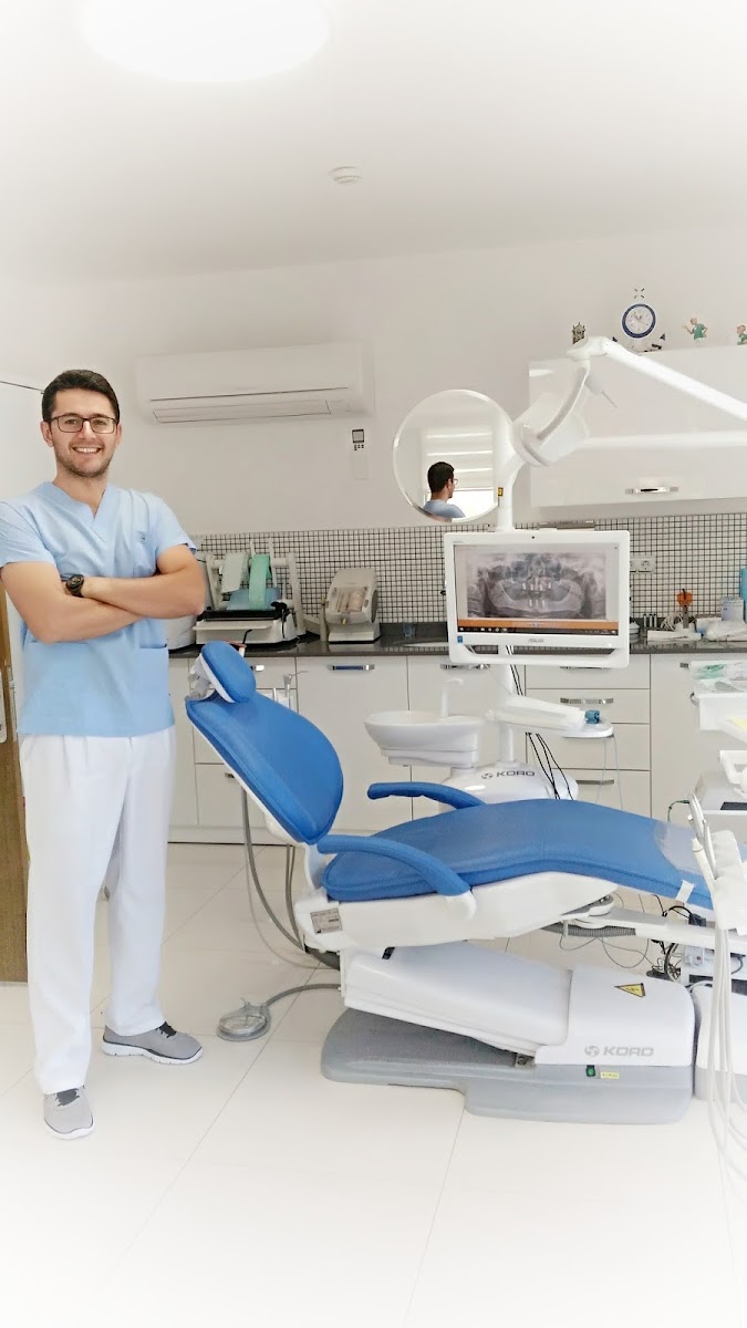 Diş Hekimi Kerim Yılmaz Manavgat