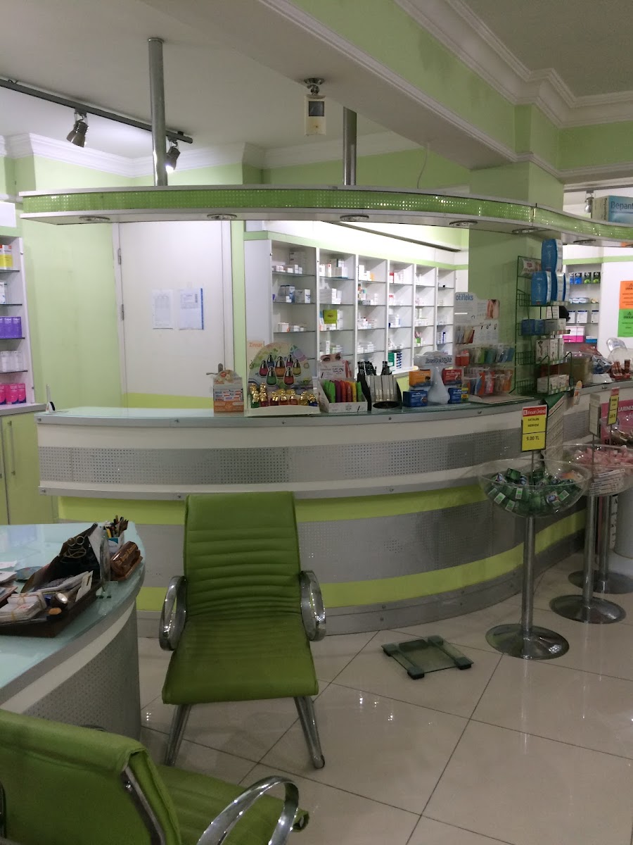 Eczaneler Kübra Eczanesi — Manavgat Antalya