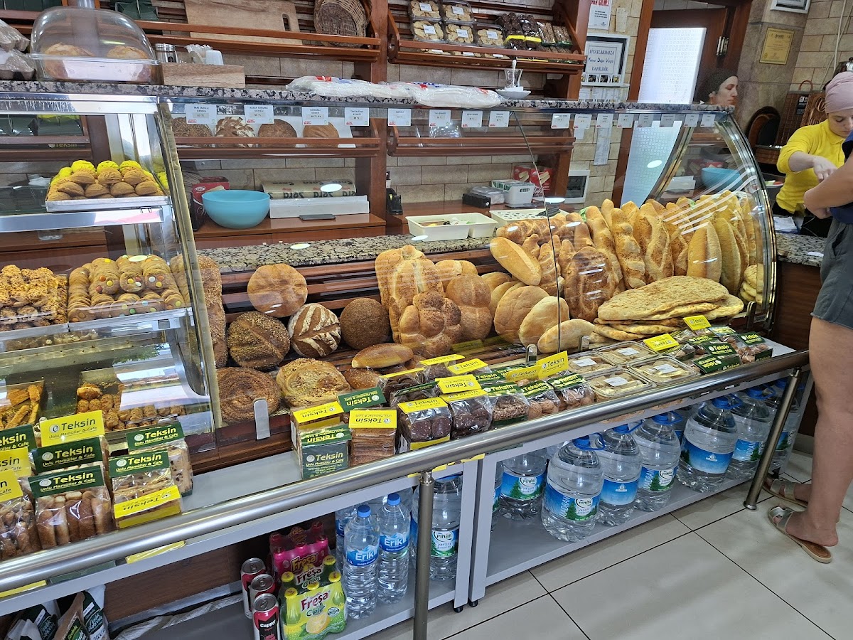 Ekmek Fırınları Teksin Unlu Mamüller & Cafe — Manavgat Antalya