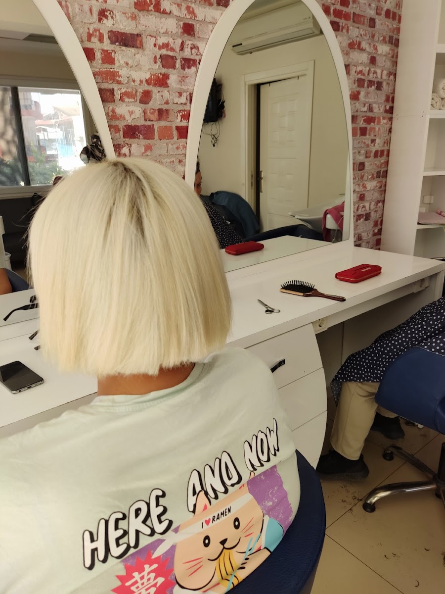 Nadya Sibel Sırcan Manavgat