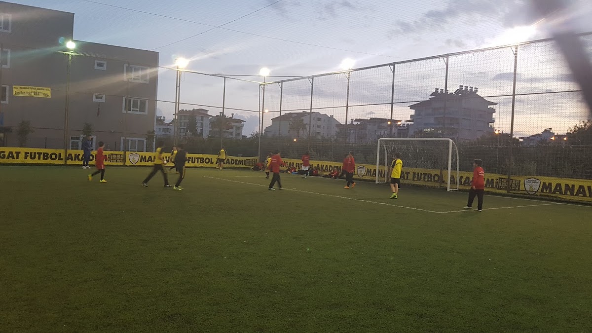 Aşağı Işıklar Halı Saha Manavgat