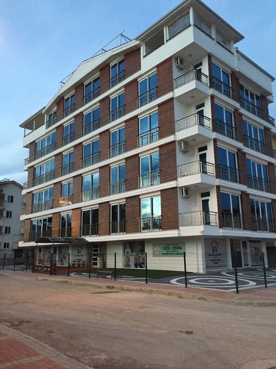 Öz. Esma Özel Eğitim Reh. Manavgat