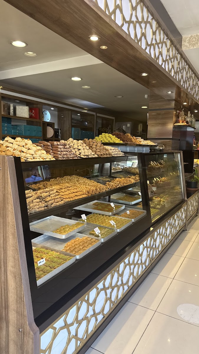 Pastaneler Gaziantep Sultaneli — Manavgat Antalya