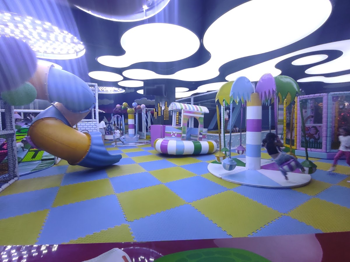 Planet Regency Bowling ve Game Center Manavgat