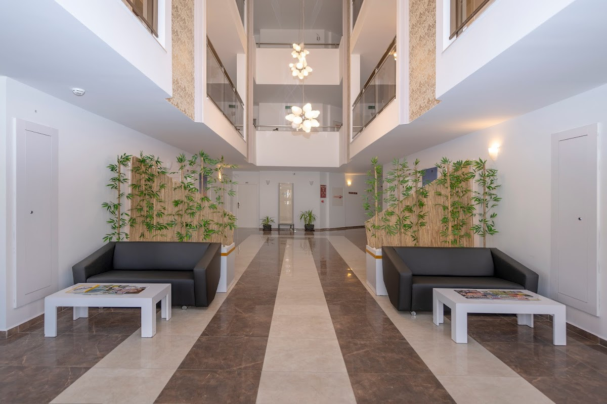 A HOTEL SIDE – Fotoğraf 7