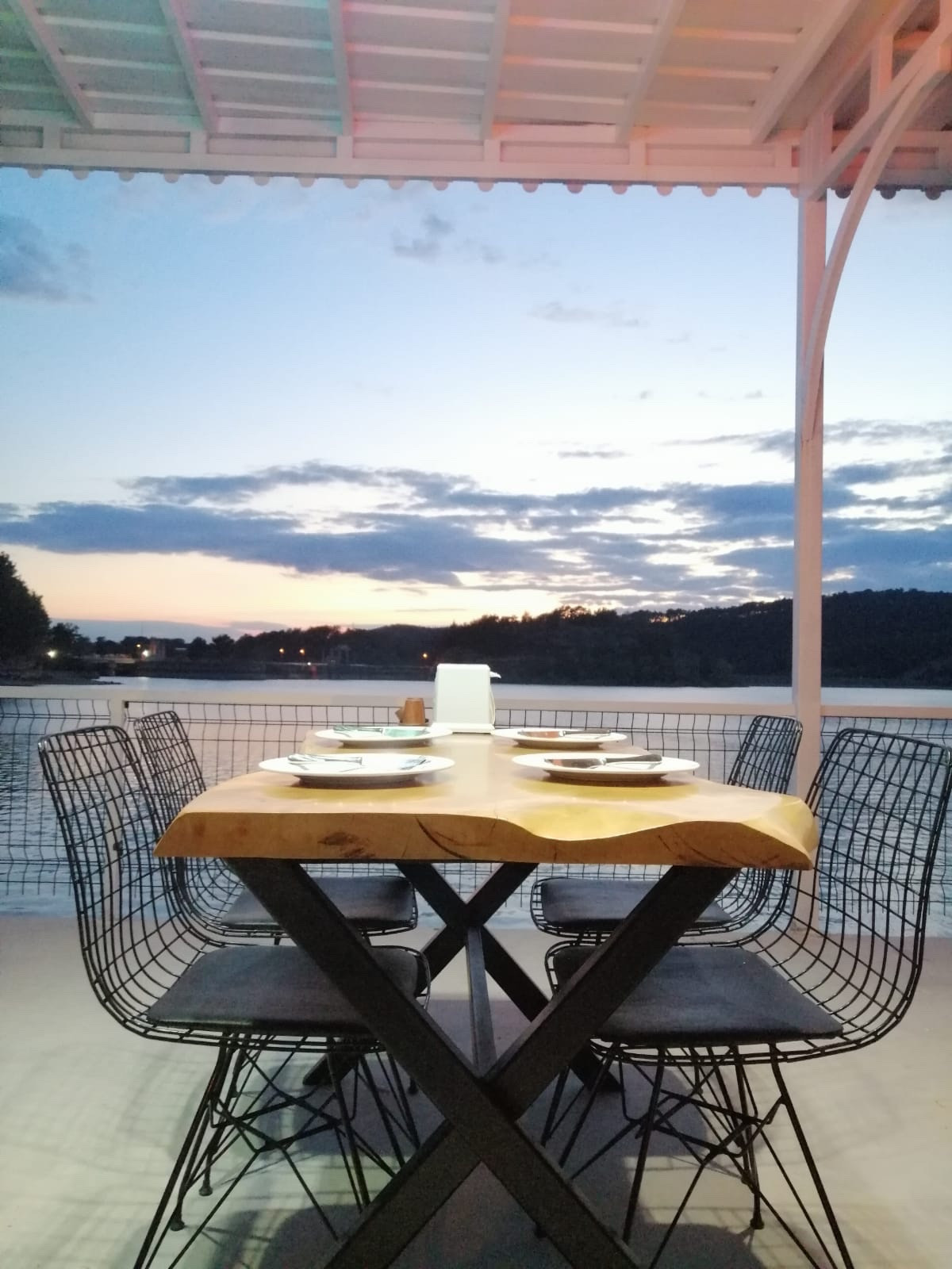 Ada Restaurant – Fotoğraf 1