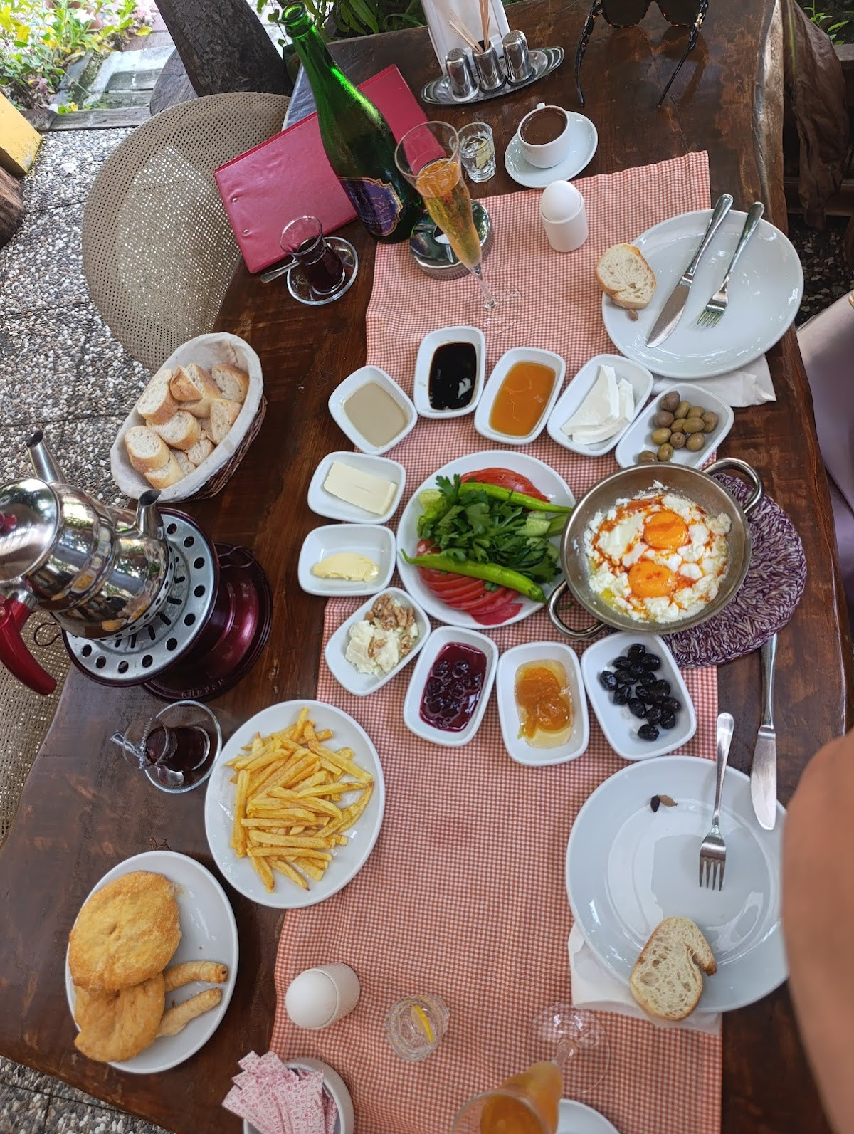 Afara Cafe & Restaurant – Fotoğraf 5