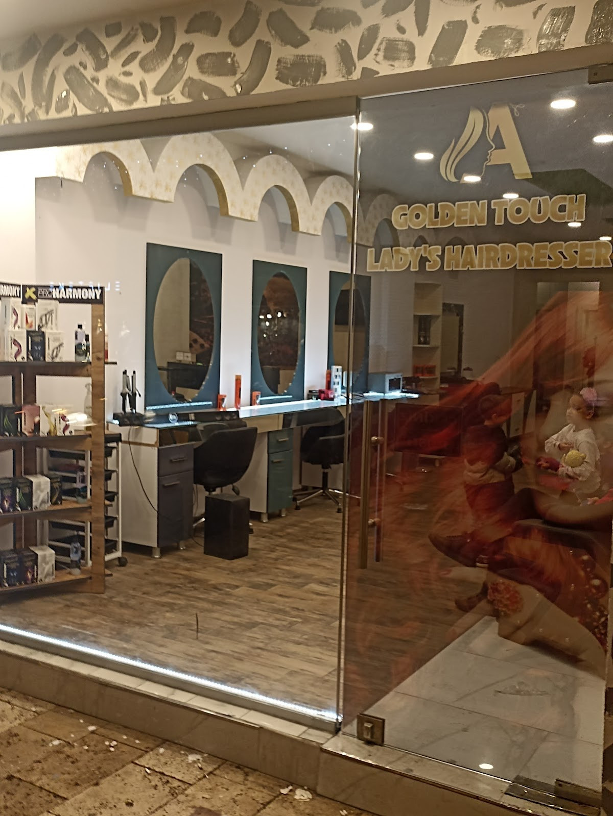 Altın Dokunuş Bayan kuaförü – Fotoğraf 1