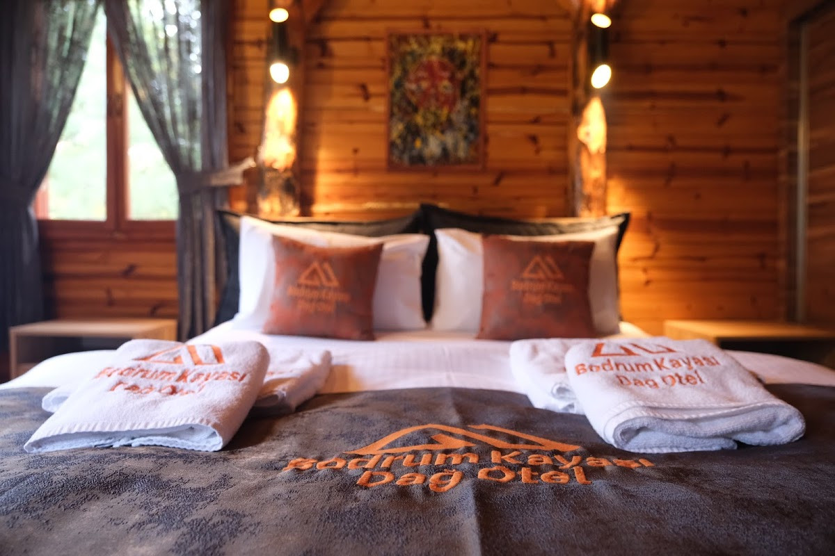 Antalya Bodrum Kayası Dağ Oteli – Fotoğraf 2