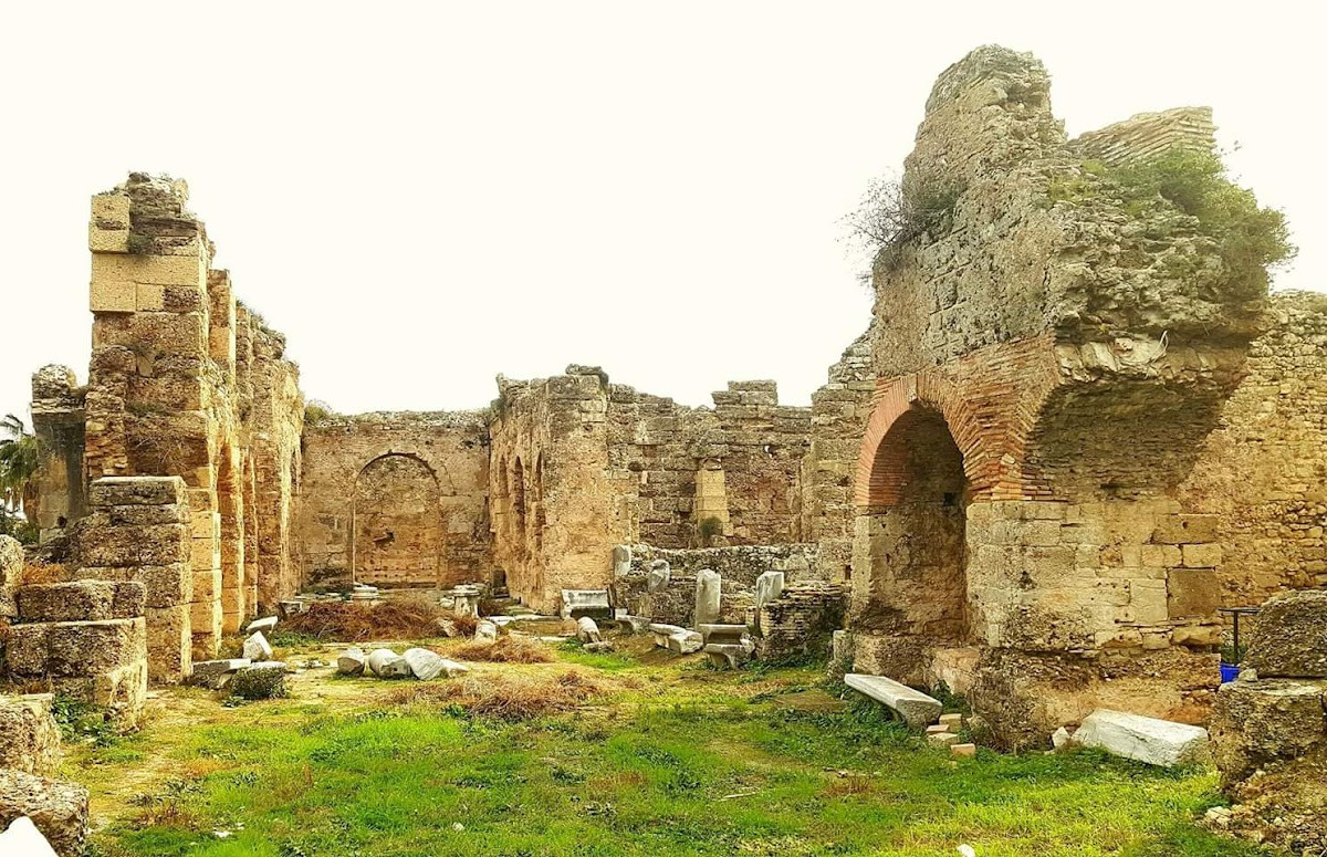 Antik Büyük Hamam – Fotoğraf 1