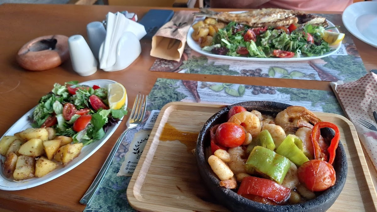 Apollonik Cafe – Fotoğraf 2