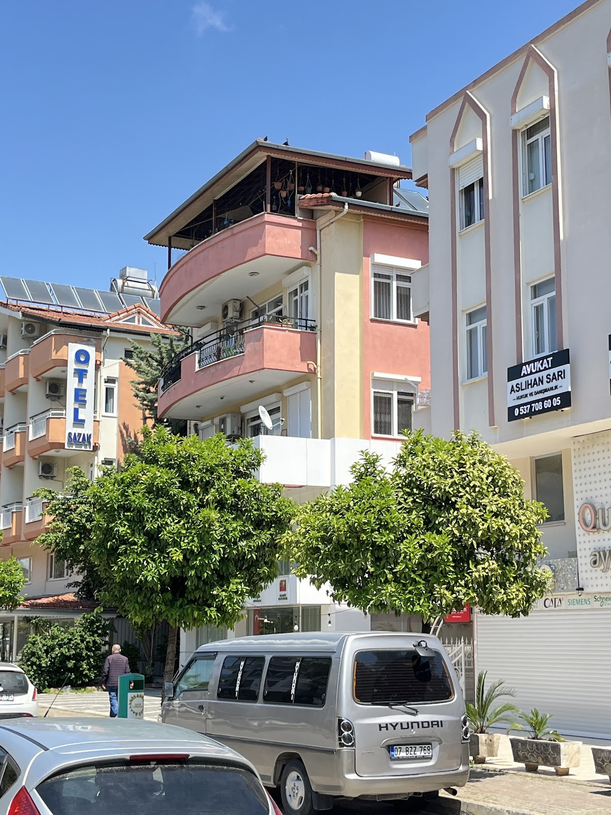 AVUKAT ASLIHAN SARI HUKUK VE DANIŞMANLIK – Fotoğraf 2