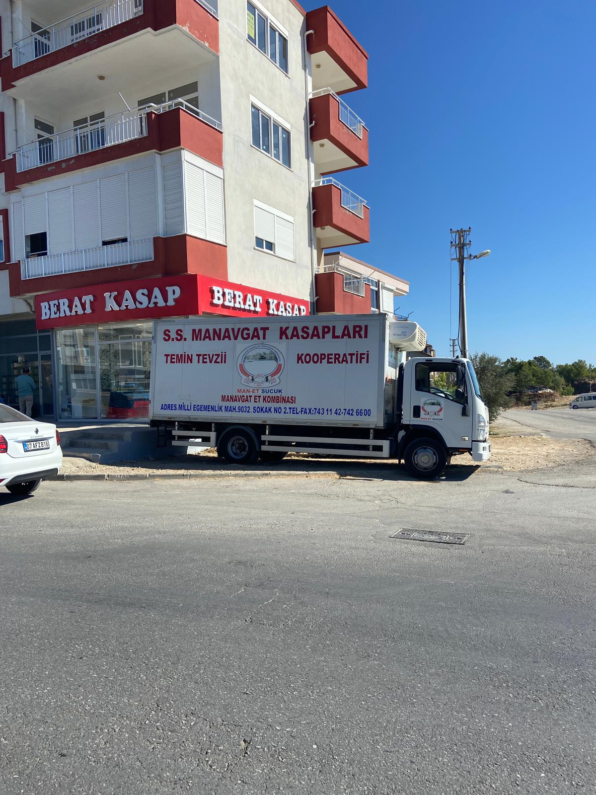 Berat Kasap Sarılar – Fotoğraf 7