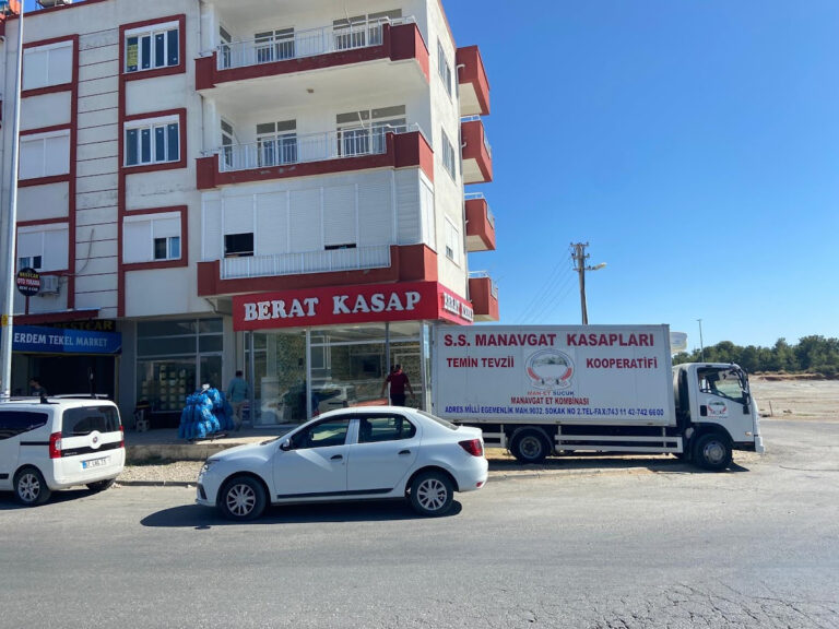 Berat Kasap Sarılar — Manavgat Manavgat Kasap