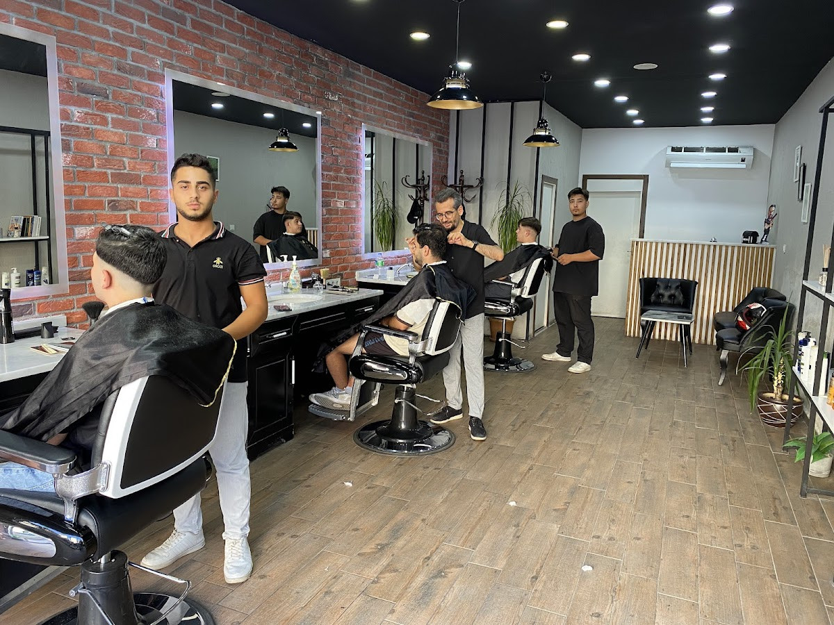 BERBER SONER DEMİREL HAIR ARTİST – Fotoğraf 2