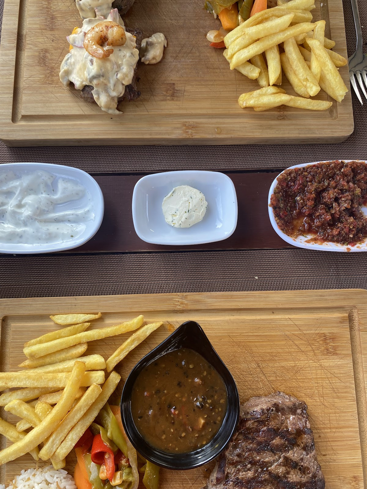 BILL COSBY RESTAURANT & BAR TİTREYENGÖL – Fotoğraf 6