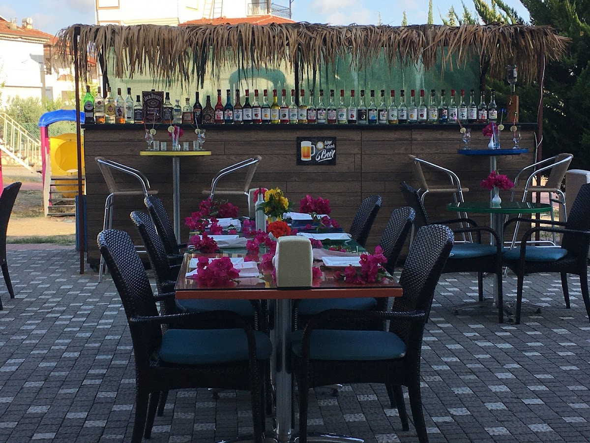 Bistro Riviera – Fotoğraf 1