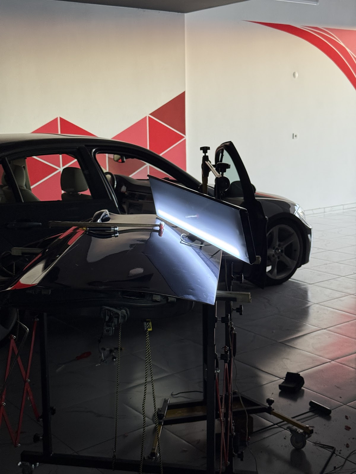 Body Line Boyasız Göçük Düzeltme Merkezi – Fotoğraf 4