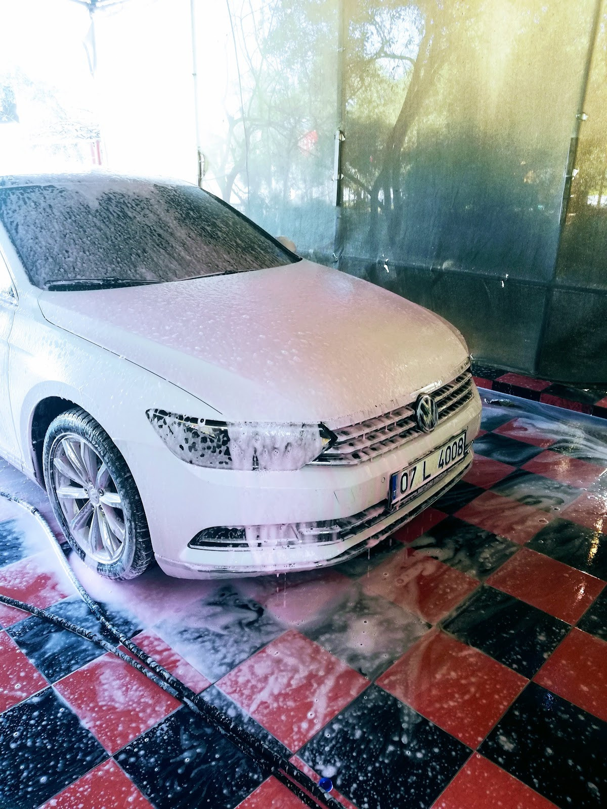 CADDE OTO YIKAMA (car Washing Мийка автомобіля автомойка) – Fotoğraf 3