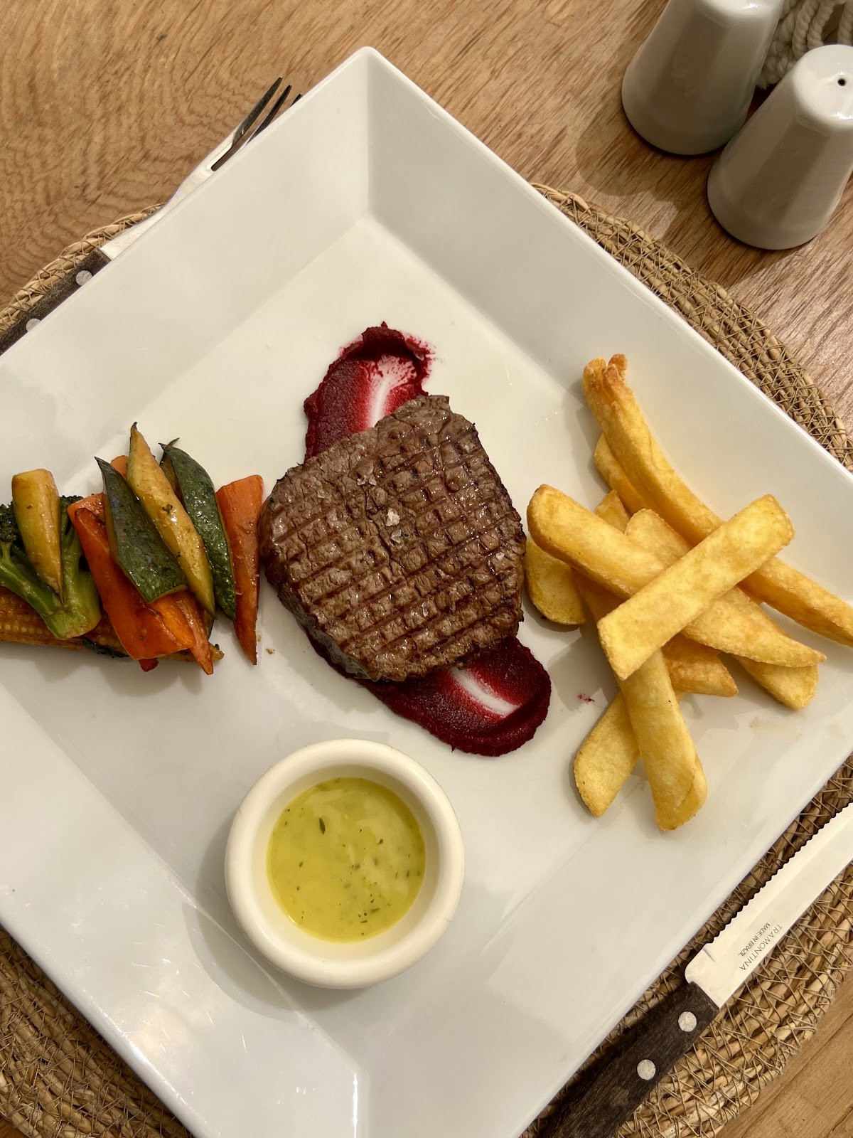 Chillers Beach Bar & Coastal Kitchen – Fotoğraf 5