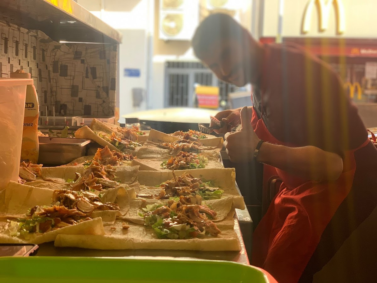 ÇİÇEK'S DÖNER – Fotoğraf 5