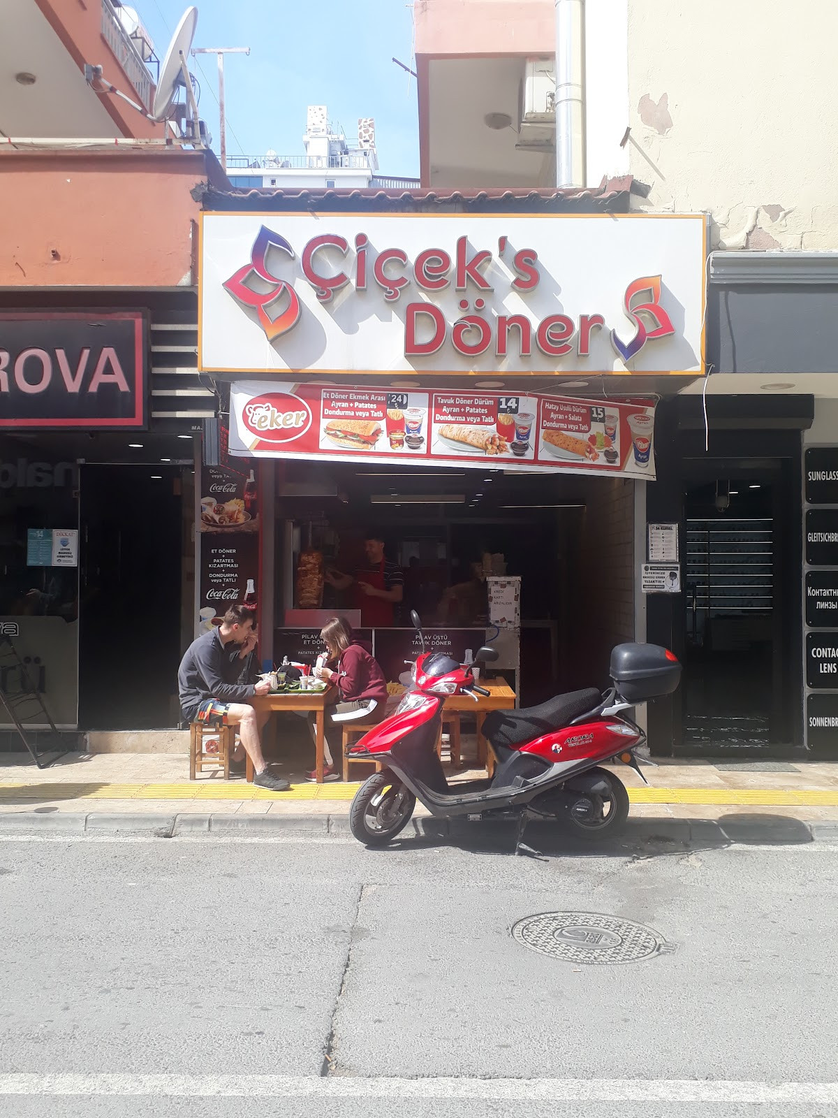 ÇİÇEK'S DÖNER – Fotoğraf 1