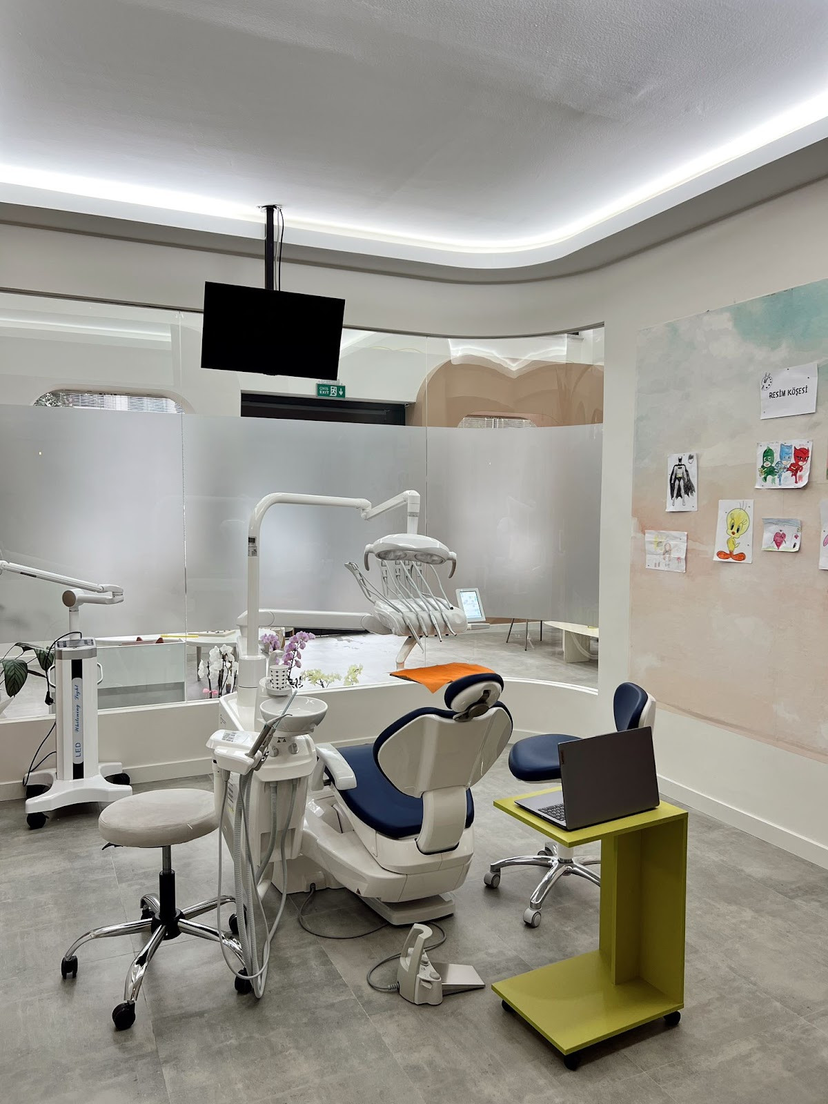 Çocuk Diş Hekimi Uzm. Dt. Ayşe YILDIZ GÜNDÜZ – Fotoğraf 2