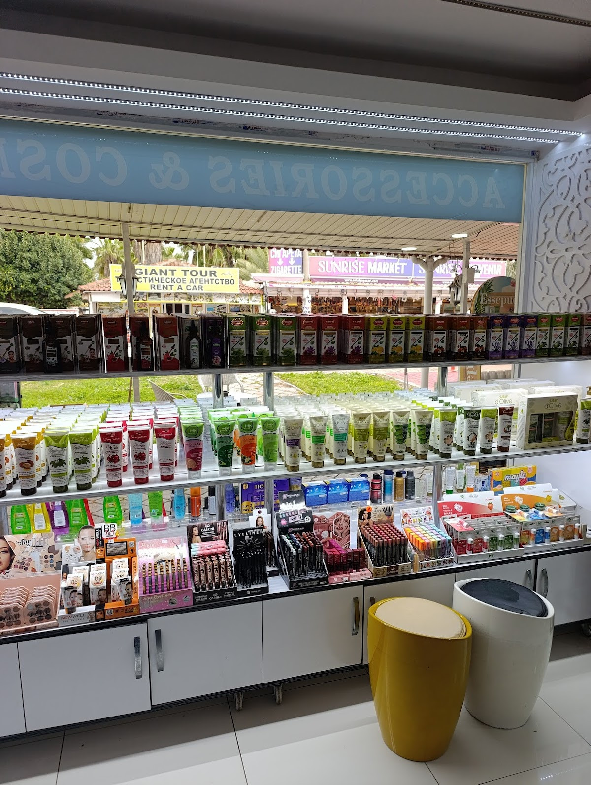 ÇOLAKLI ACCESSORIES & COSMETIC – Fotoğraf 4