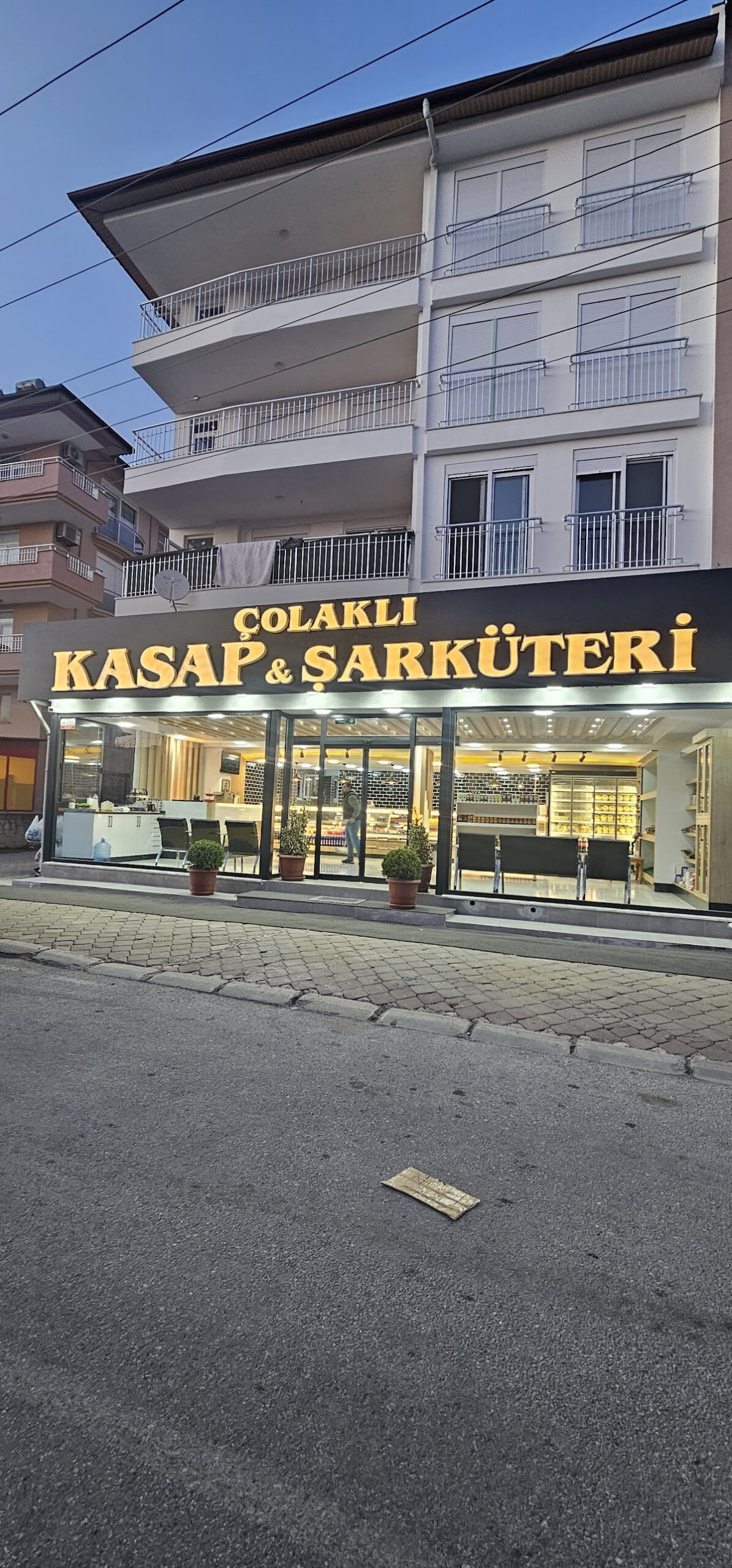 ÇOLAKLI KASAP ŞARKÜTERİ – Fotoğraf 1