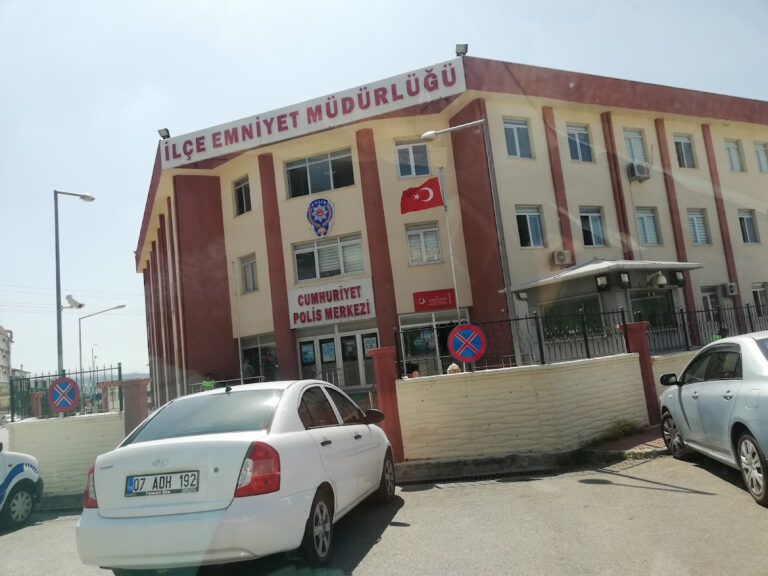 Cumhuriyet polis merkezi — Manavgat Manavgat Karakol