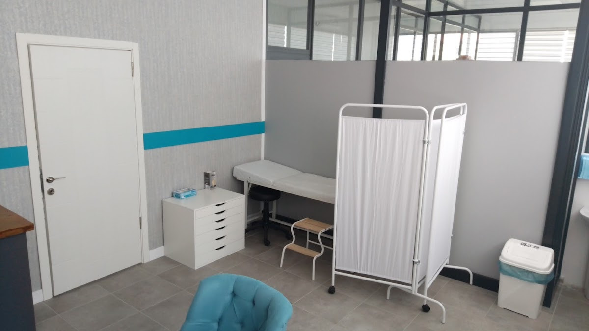 Cure Plus Medical Clinic Nearest Doctor – Fotoğraf 5