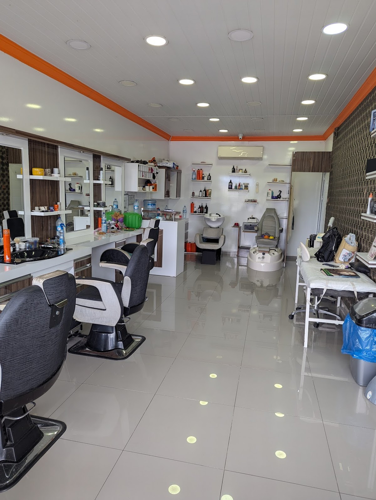 ️ÇOLAKLİ FRİSEUR ️ – Fotoğraf 6