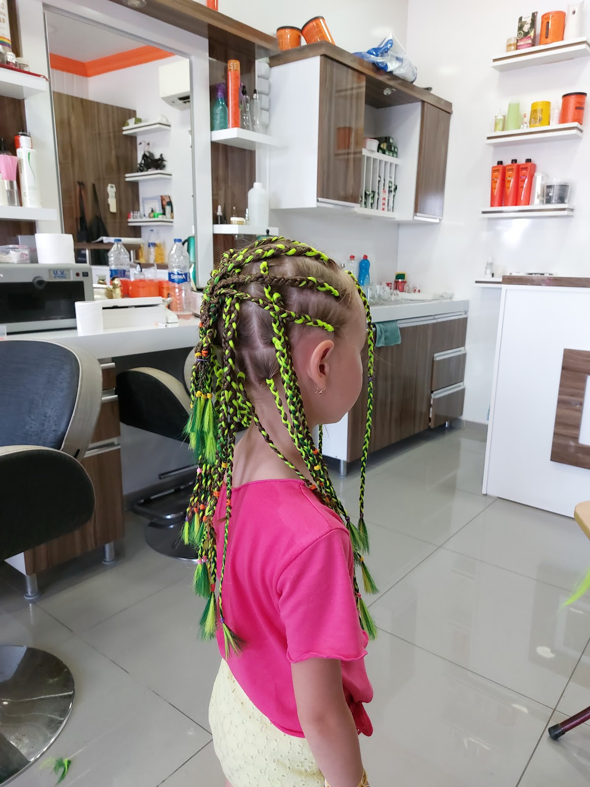 ️ÇOLAKLİ FRİSEUR ️ – Fotoğraf 9