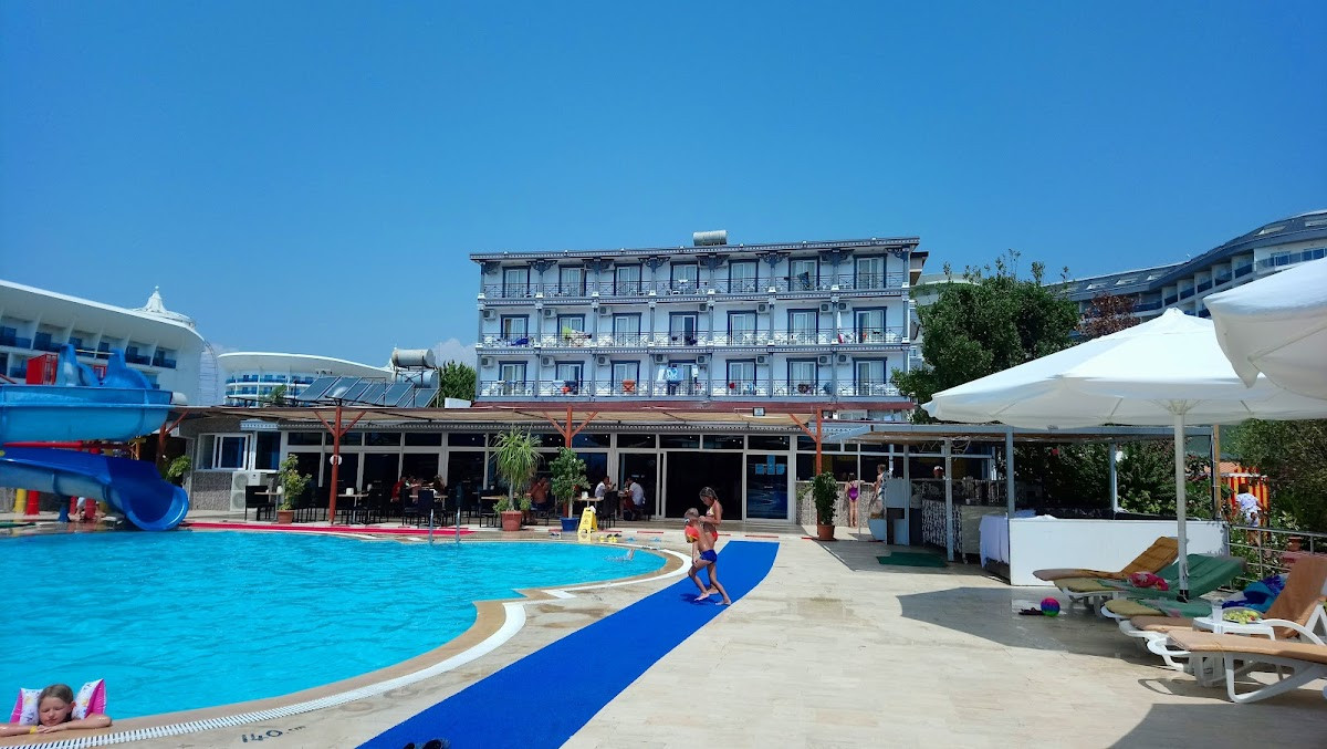 Elysium Elite Hotel – Fotoğraf 4
