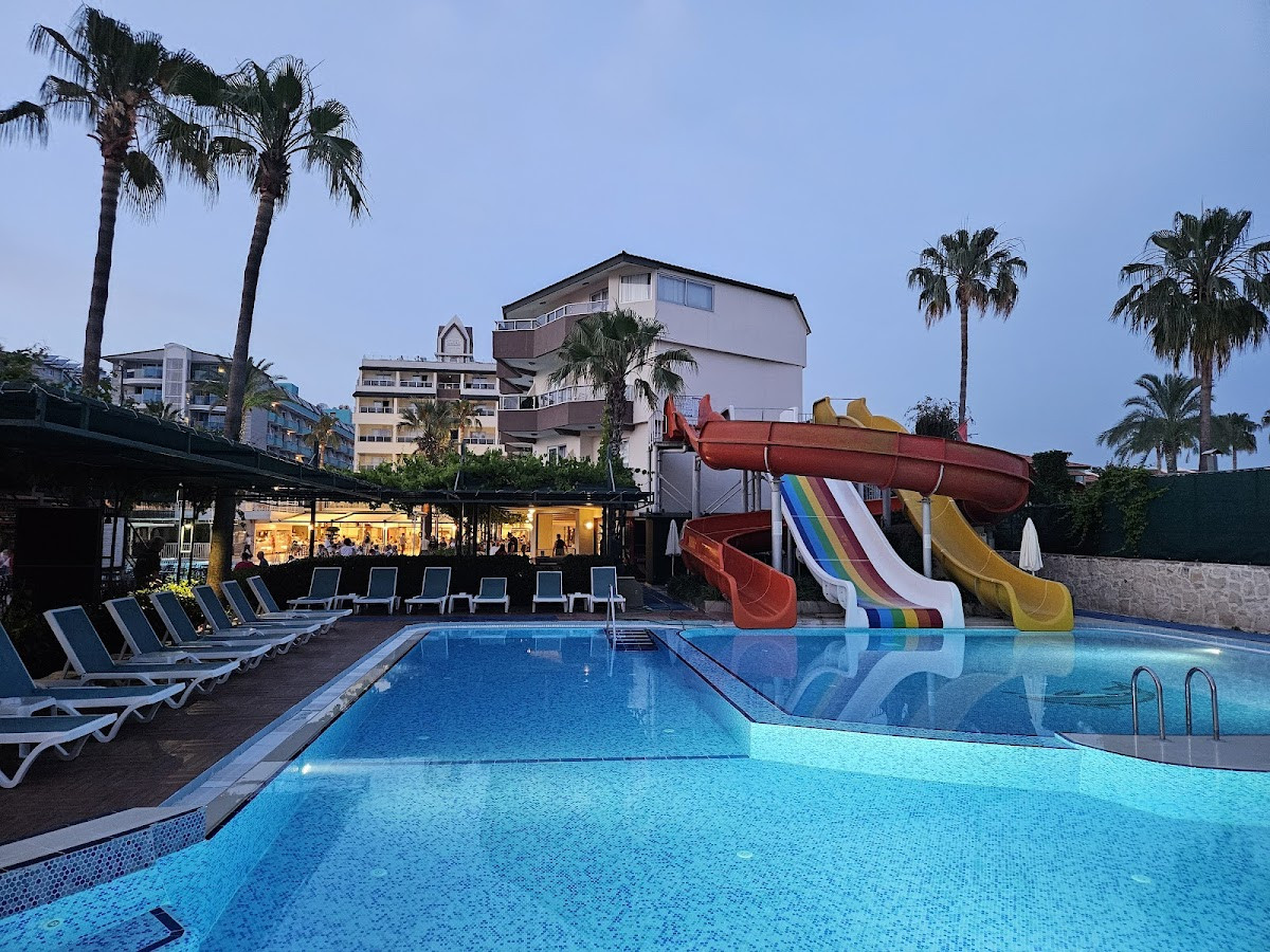 Galeri Resort Hotel – Fotoğraf 4