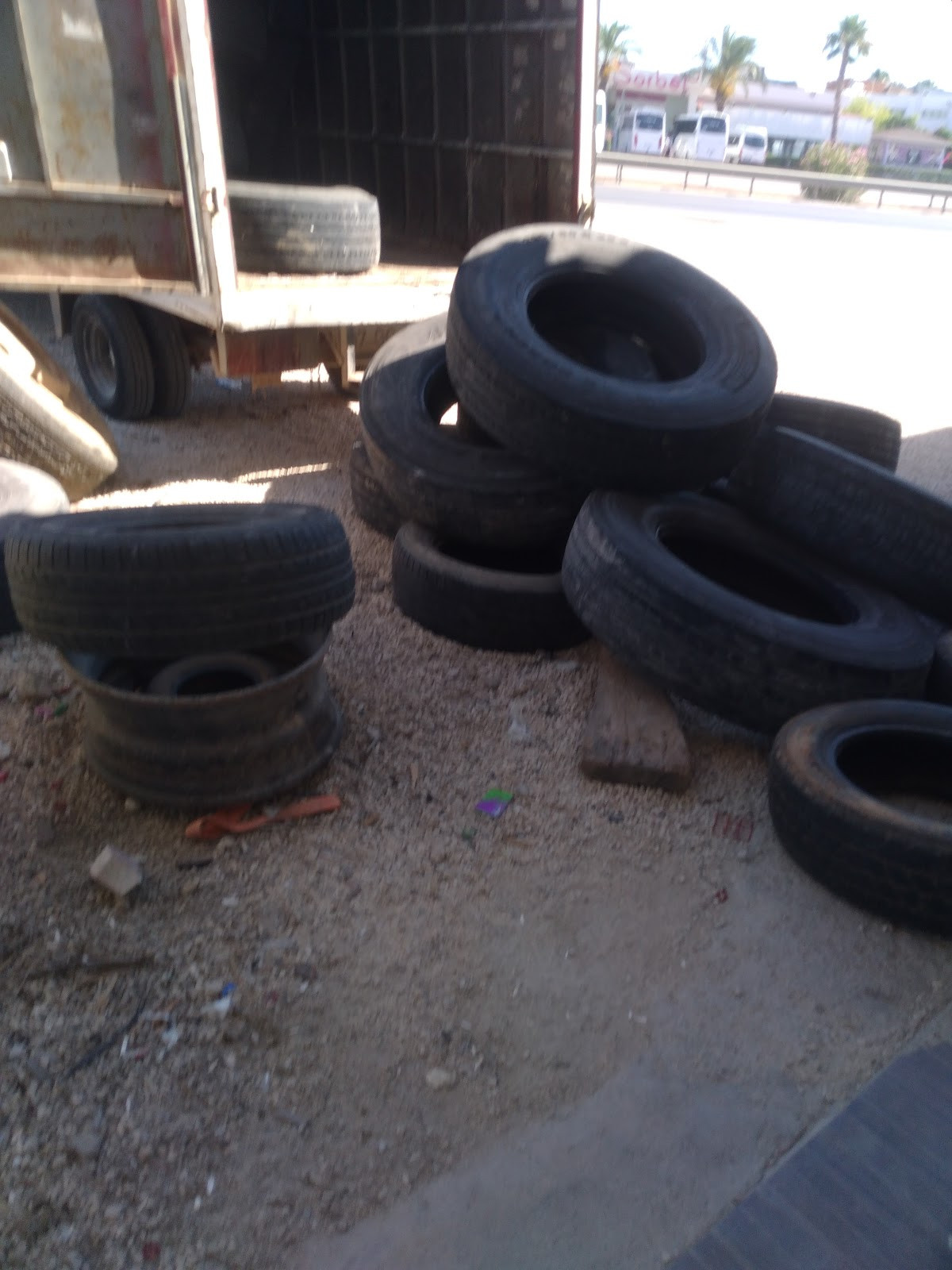 Gebiz oto lastik hastanesi mobil servis yol yardim – Fotoğraf 1