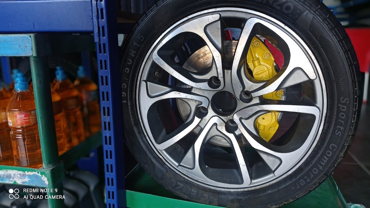 Gebizli Oto Lastik Hastanesi – Fotoğraf 2