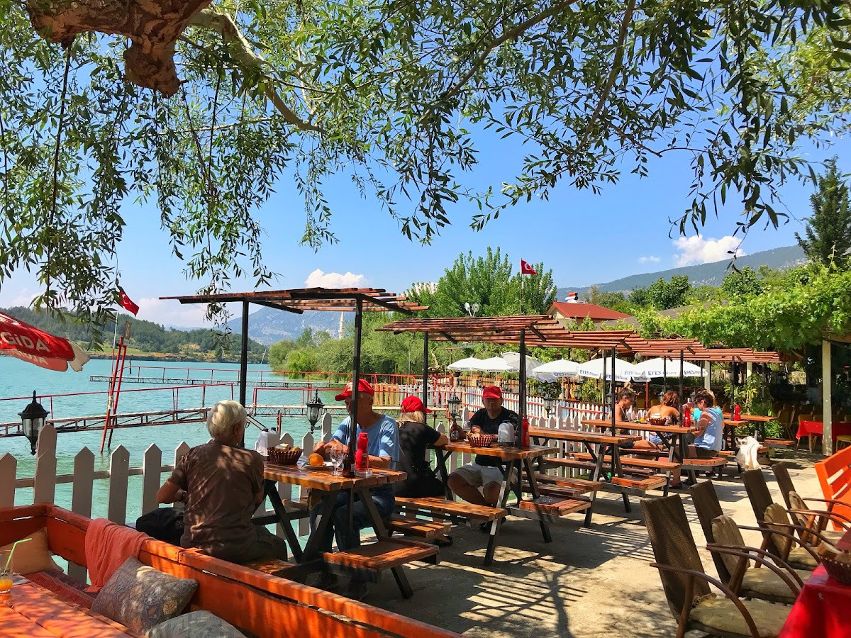 Gölbaşı Restaurant & Hotel – Fotoğraf 1