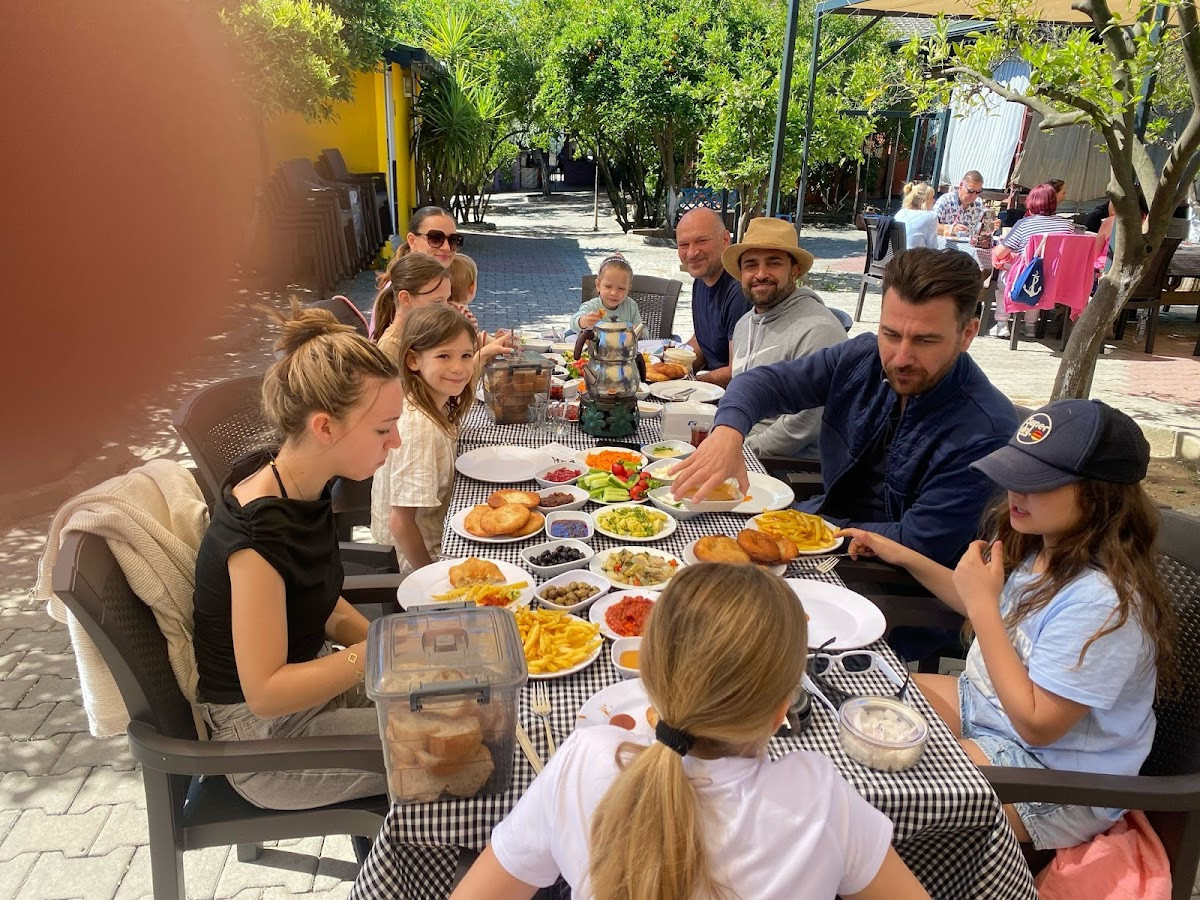 Habibe Teyze ( Köy Kahvaltısı ) – Fotoğraf 3