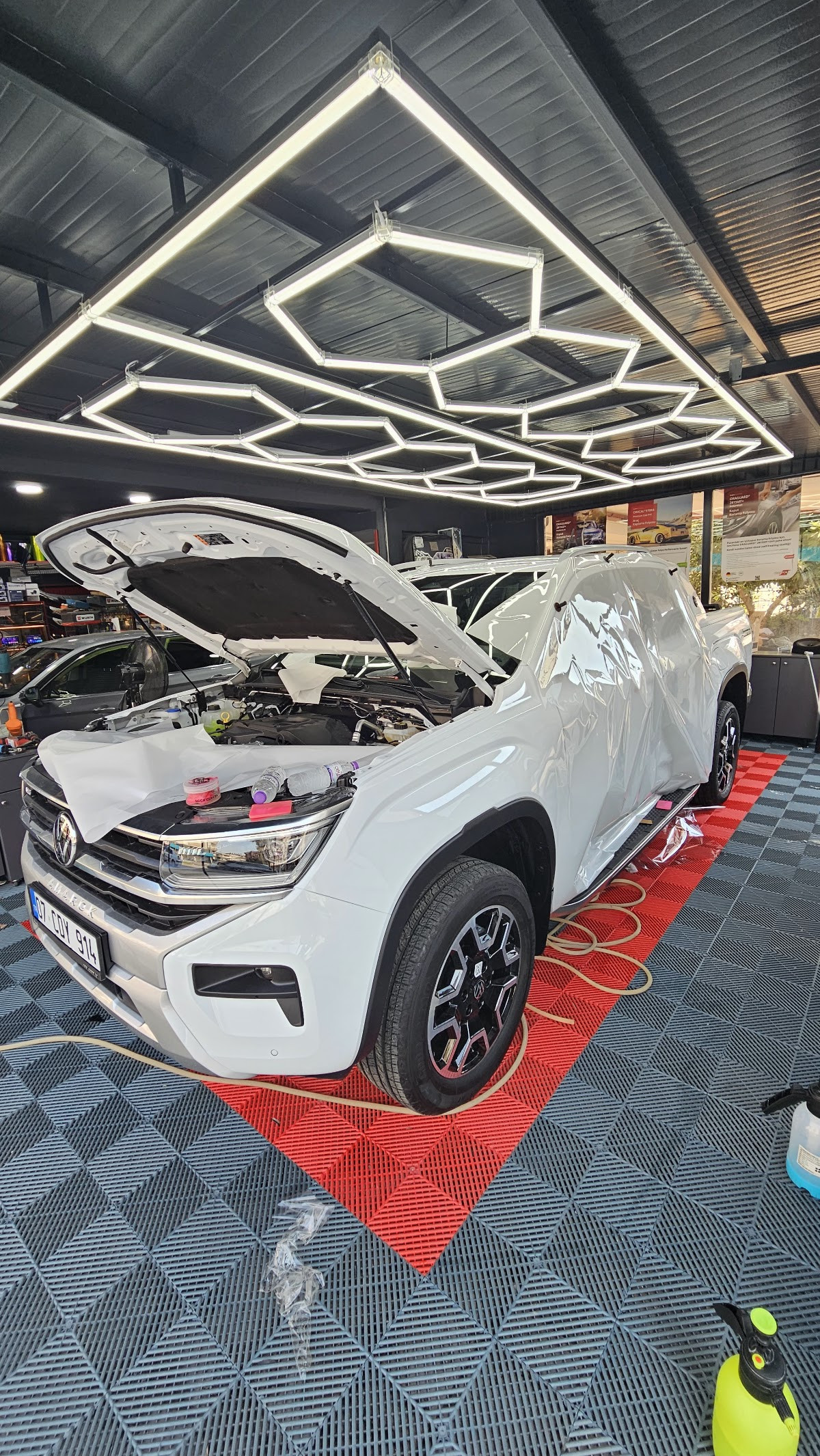 İMZA TUNING MANAVGAT FAR TEMIZLEME CAM FILMI PPF KAPLAMA RENKLİ KAPLAMA – Fotoğraf 4