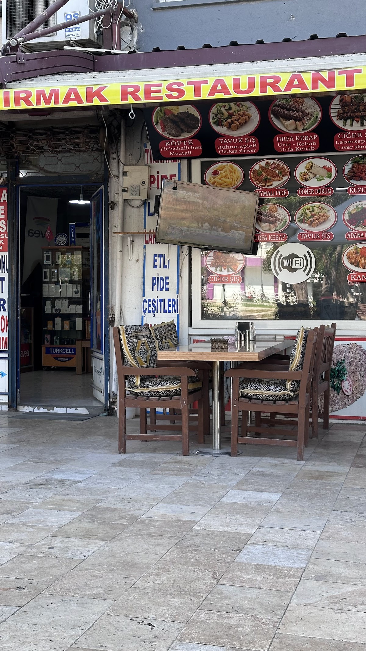 Irmak restaurant – Fotoğraf 8