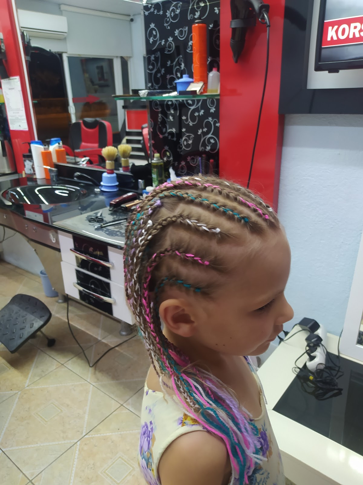 İsa Kuaför Tatto &Piercing – Fotoğraf 4