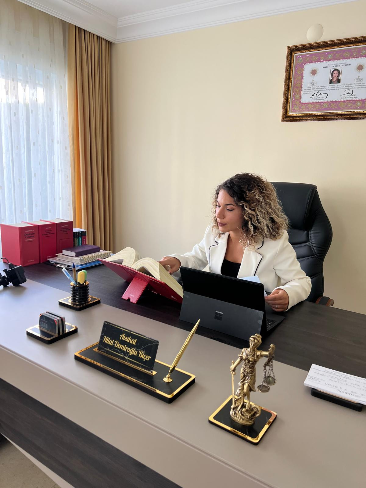 JurisTurk Hukuk ve Danışmanlık Bürosu / Anwaltskanzlei und Rechtsberatung / Law Firm and Consultancy – Fotoğraf 3