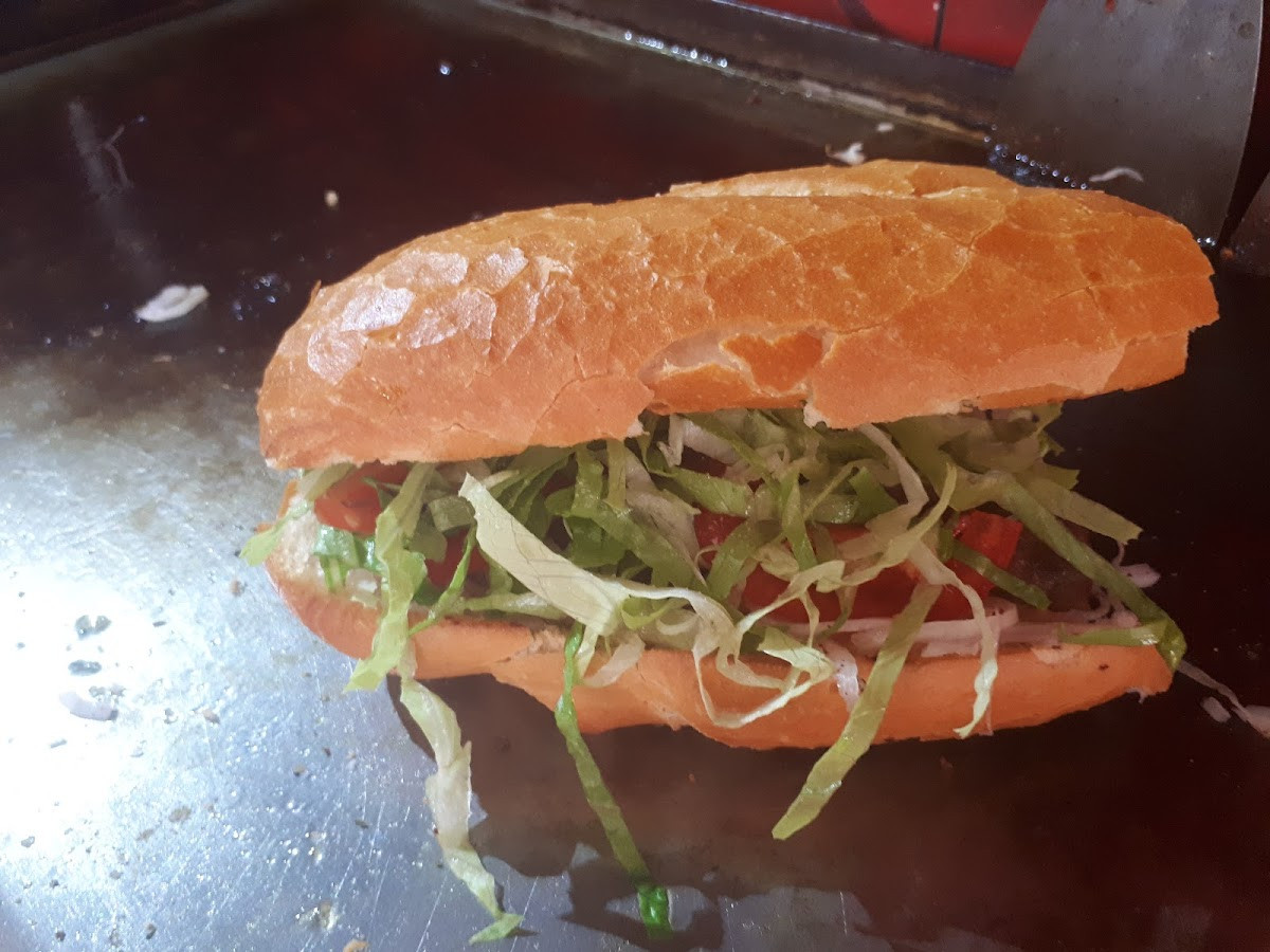 Kardeşler Döner ve Fast&Food Salonu – Fotoğraf 4