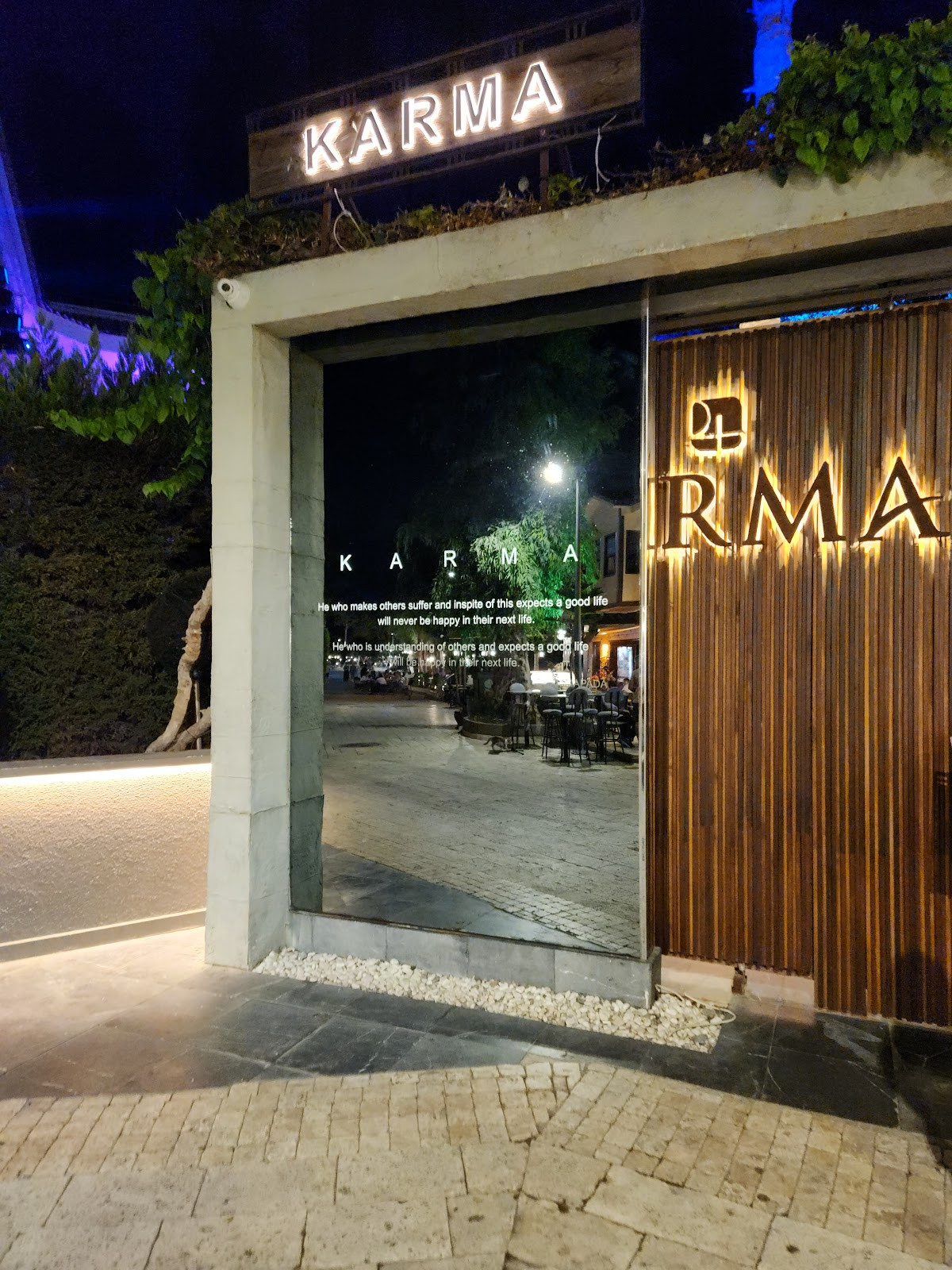 Karma Restaurant & Night Club – Fotoğraf 8
