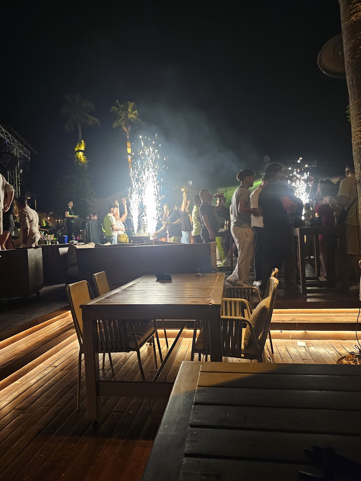 Karma Restaurant & Night Club – Fotoğraf 10