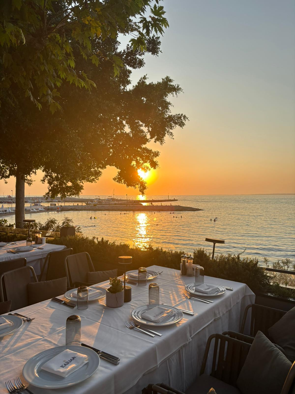 Karma Restaurant & Night Club – Fotoğraf 3