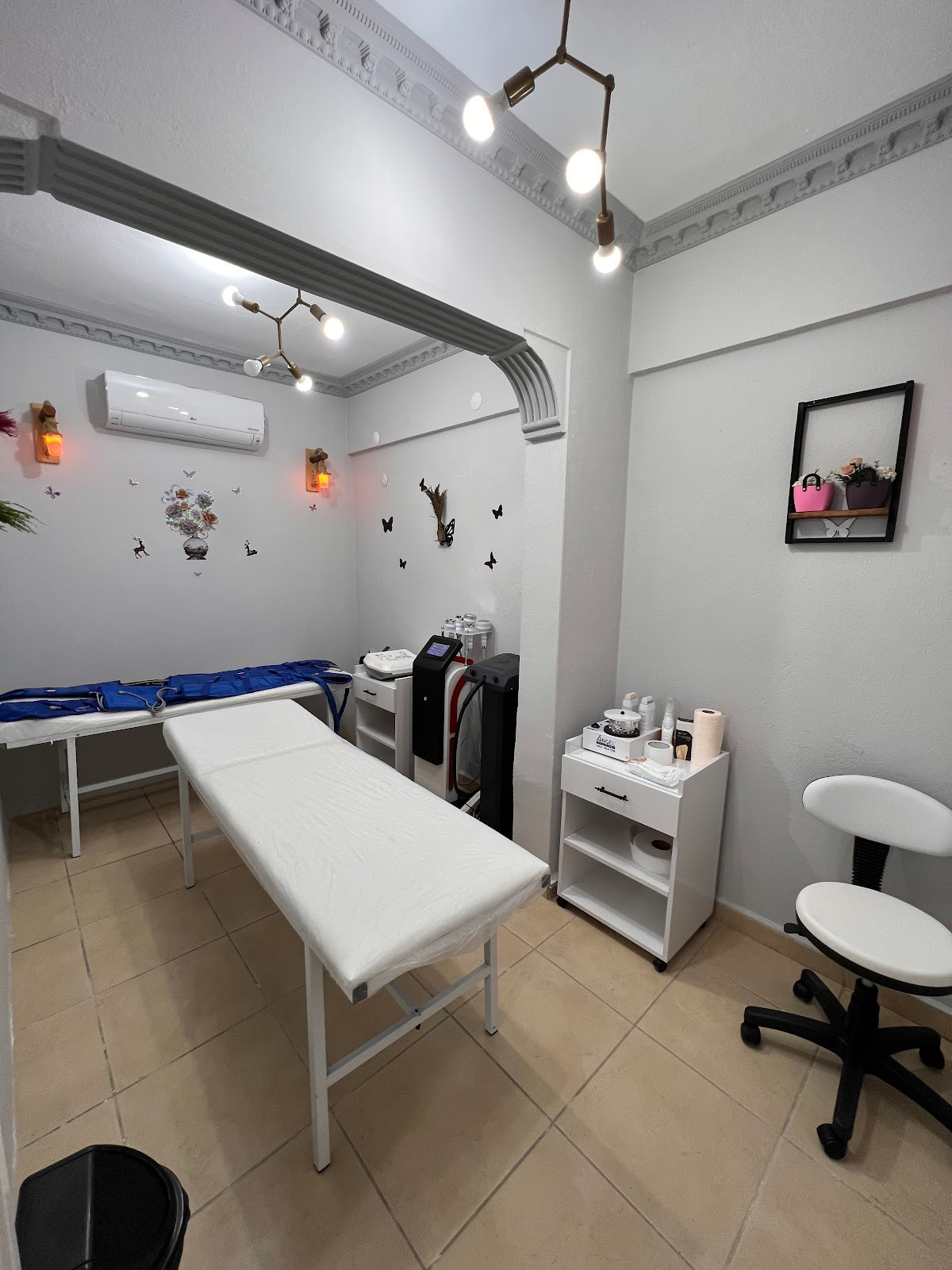 Kelebek etkisi güzellik merkezi Bayan kuaförü Erkek kuaförü – Fotoğraf 2